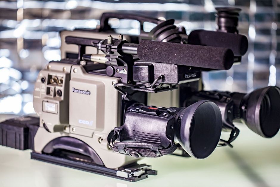 PANASONIC dual camcorders kit WV-F70 and F250 with AG7450 video recorder in excellent working order.
At the kit also including a camcorder adapter, so you can work one camera like studio camera. 

The kit including:
1 x PANASONIC WV-F70 Camera - PAL SYSTEM
1 x PANASONIC WV-F250 Camera - PAL SYSTEM
1 x PANASONIC STUDIO adapter - PAL SYSTEM
2 x PANASONIC AG7450 video recorders - PAL SYSTEM
2 x Camera Plate for tripods
2 x Microphones (other brands)
2 x Camera Lenses
2 original Hard case (The second not show at the photos. fits the camera with adaptor. The case that i show at the photos, is big and fist the camera with AG7450 recorder)
1 x Manual
1 x Ac power.