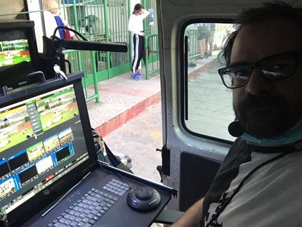 Ο 34100 TV διαθέτει τηλεοπτικό βαν - ob van tv control room